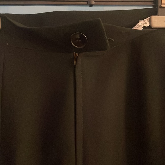 Skirt and jacket Gianfranco Ferre, made in Italy. 100% virgin wool. Size 42 - Picture 8 of 9